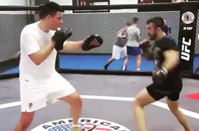 Filip “Nitro” Pejić getting ready for his upcoming match with former junior boxing champ! (VIDEO)